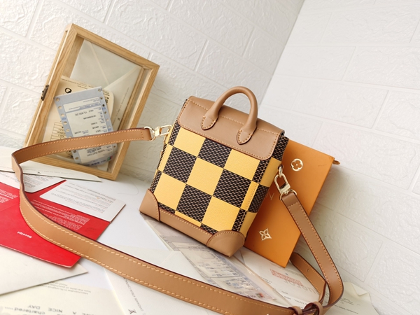 ルイヴィトンバッグ細部ディテール